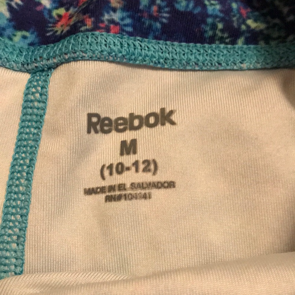 Girls Reebok compression shorts - Picture 3 of 3